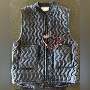 Black Heated Motorcycle Vest Made in 🇨🇦 - Like New! - NO FURTHER DISCOUNT 🖤